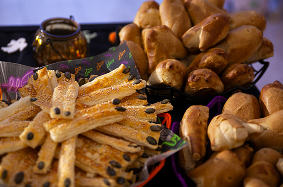 Die Julia, Julia Jakobs, Event, Küche, Eventküche, Restaurant, Clubhaus, Siepental, Essen, Essen-Bergerhausen, Philosophie, Bild von verschiedenen Gebäcksorten